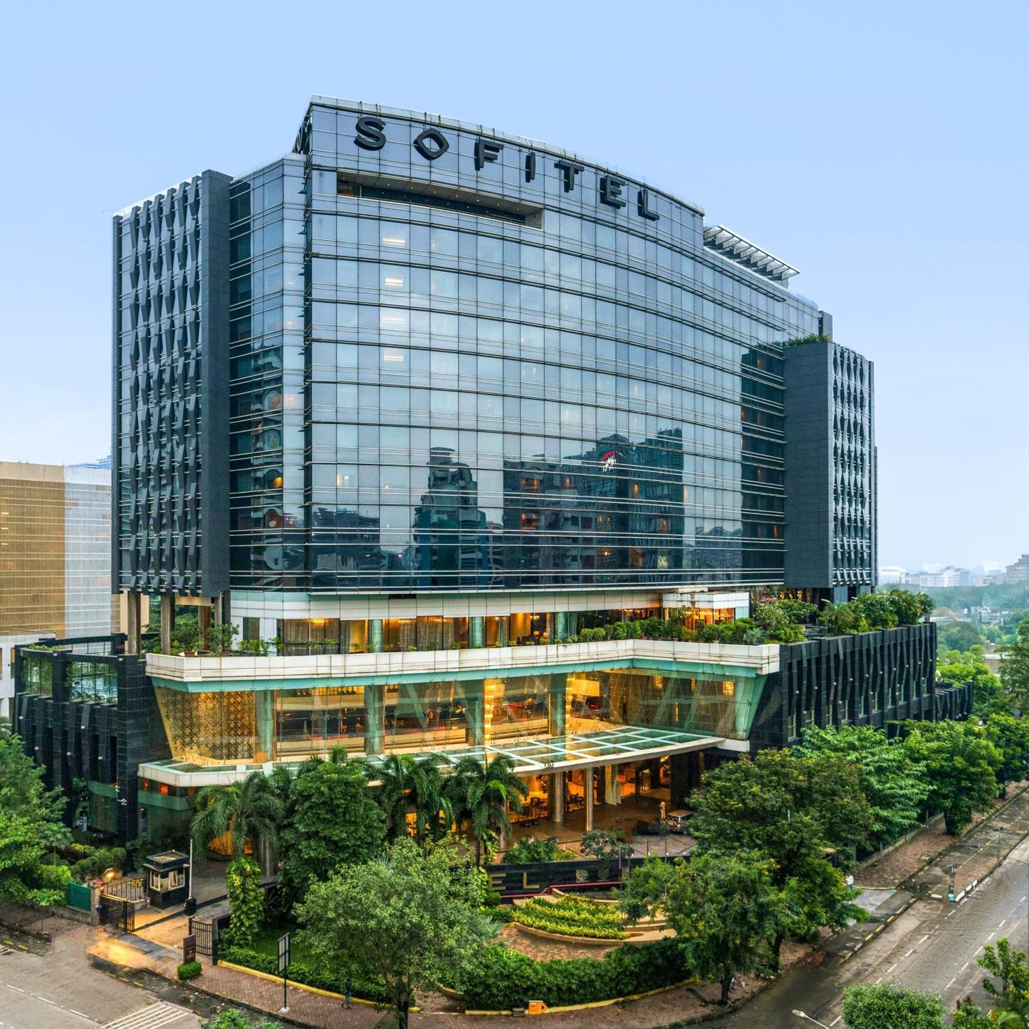 Sofitel Mumbai Bkc Hotell Exteriör bild Sofitel Philippine Plaza Hotel